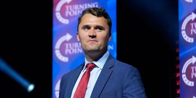 Νεκρός ο Τσάρλι Κερκ μετά τη δολοφονική επίθεση σε βάρος του