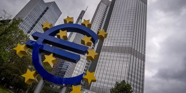 Αμετάβλητα διατήρησε τα επιτόκιά της η Ευρωπαϊκή Κεντρική Τράπεζα