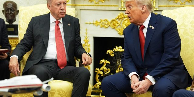 Συνάντηση Τραμπ – Ερντογάν: Ρωσικό πετρέλαιο, μαχητικά και άρση κυρώσεων στο επίκεντρο