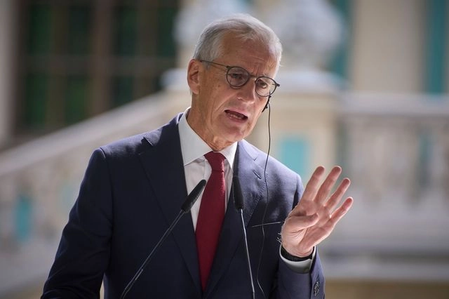 Εκλογές στη Νορβηγία: Προβάδισμα στην αριστερά του Στέρε εν μέσω διεθνών αναταράξεων
