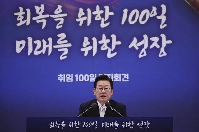 Lee Jae Myung: Στο χείλος οικονομικής κατάρρευσης η Νότια Κορέα αν δεχτεί τους δασμούς των ΗΠΑ