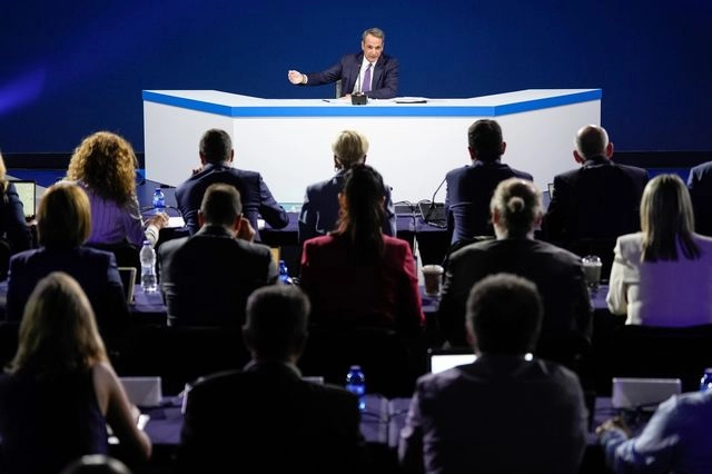 Μητσοτάκης σε ερώτηση του NEWS 24/7: “Κανείς δεν μπορεί να υποχρεώσει κανέναν να δουλέψει υπερωρία”