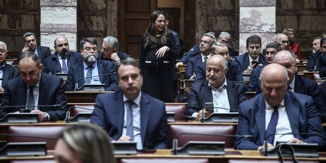 Νέα Δημοκρατία στη Βουλή