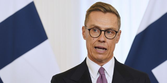 Αλεξάντερ Στουμπ: Οι εγγυήσεις ασφαλείας για την Ουκρανία απαιτούν στρατιωτική εμπλοκή