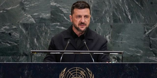 Ζελένσκι στον ΟΗΕ: “Τα όπλα αποφασίζουν ποιος θα επιβιώσει”