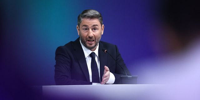 Ανδρουλάκης: Αν μιλούσα με υπουργό της ΝΔ, θα ζητούσα πρώτα να μου δώσει πέντε αριθμούς συν το Τζόκερ