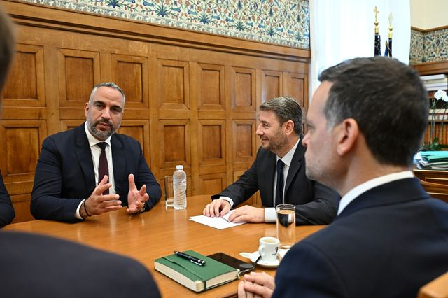 Ανδρουλάκης: Να σταματήσει άμεσα η εθνοκάθαρση στη Γάζα