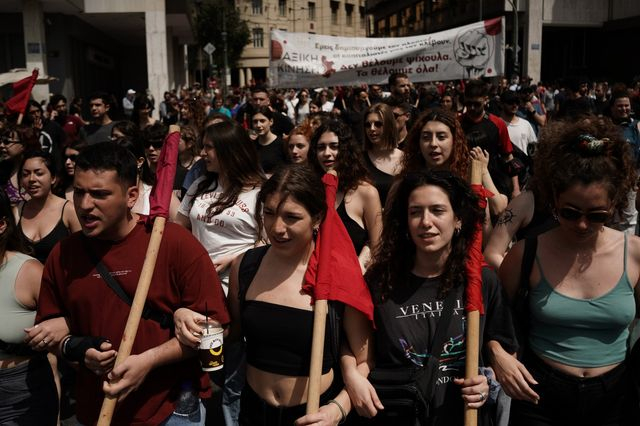 Πανελλαδική απεργία την 1η Οκτωβρίου – Ποιοι συμμετέχουν, τι θα γίνει με τα ΜΜΜ