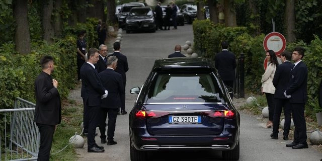 Τζόρτζιο Αρμάνι: Σε στενό κύκλο το τελευταίο αντίο στον θρύλο της μόδας