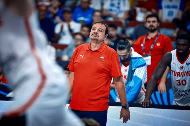 Eurobasket 2025 – Ξέσπασμα Αταμάν: “Ο άνθρωπος πηγαίνει στο φεγγάρι, η FIBA πρέπει να προοδεύσει”
