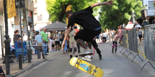 “Αθηνάς χωρίς Αυτοκίνητο 2025”: Ποιοι δρόμοι κλείνουν στο κέντρο – Οι δράσεις