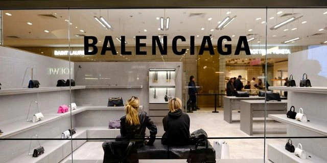 Μαζική κυβερνοεπίθεση σε Gucci, Balenciaga και Alexander McQueen – Έκλεψαν δεδομένα πελατών