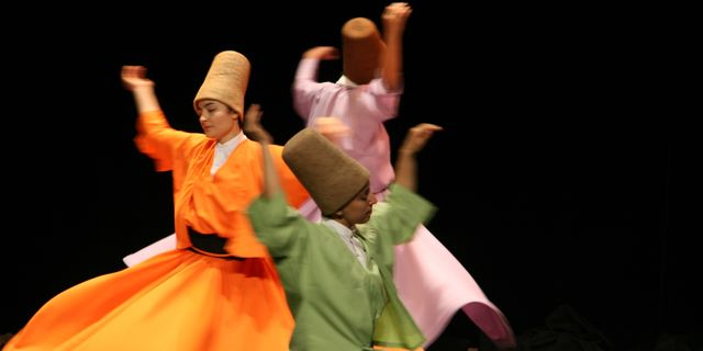 Περιστρεφόμενοι Δερβίσηδες