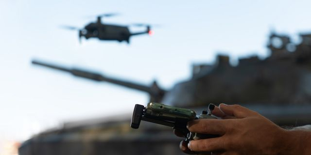 Οι κίνδυνοι του υβριδικού πολέμου του Πούτιν στην Ευρώπη