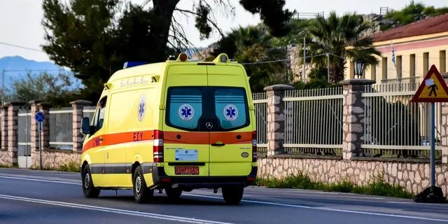 Ασθενοφόρο του ΕΚΑΒ, φωτογραφία αρχείου