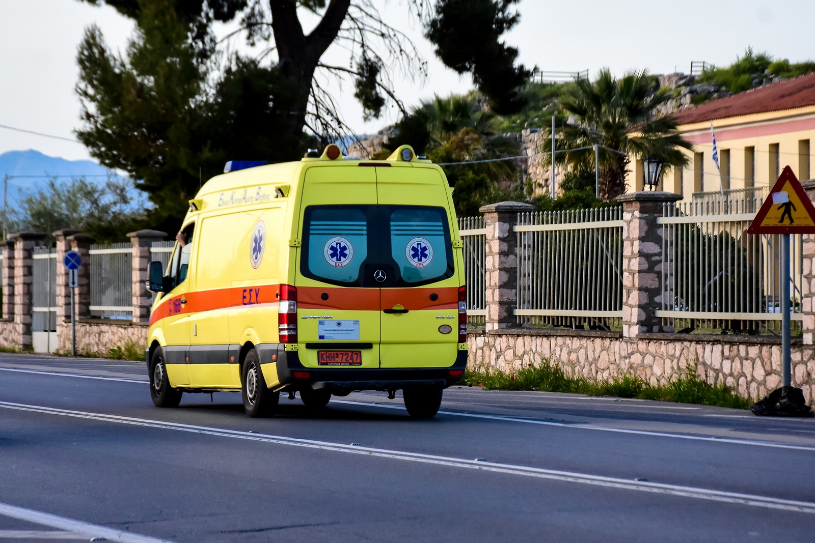 Τραγωδία στη Λαμία: Γυναίκα πνίγηκε τρώγοντας σουβλάκι