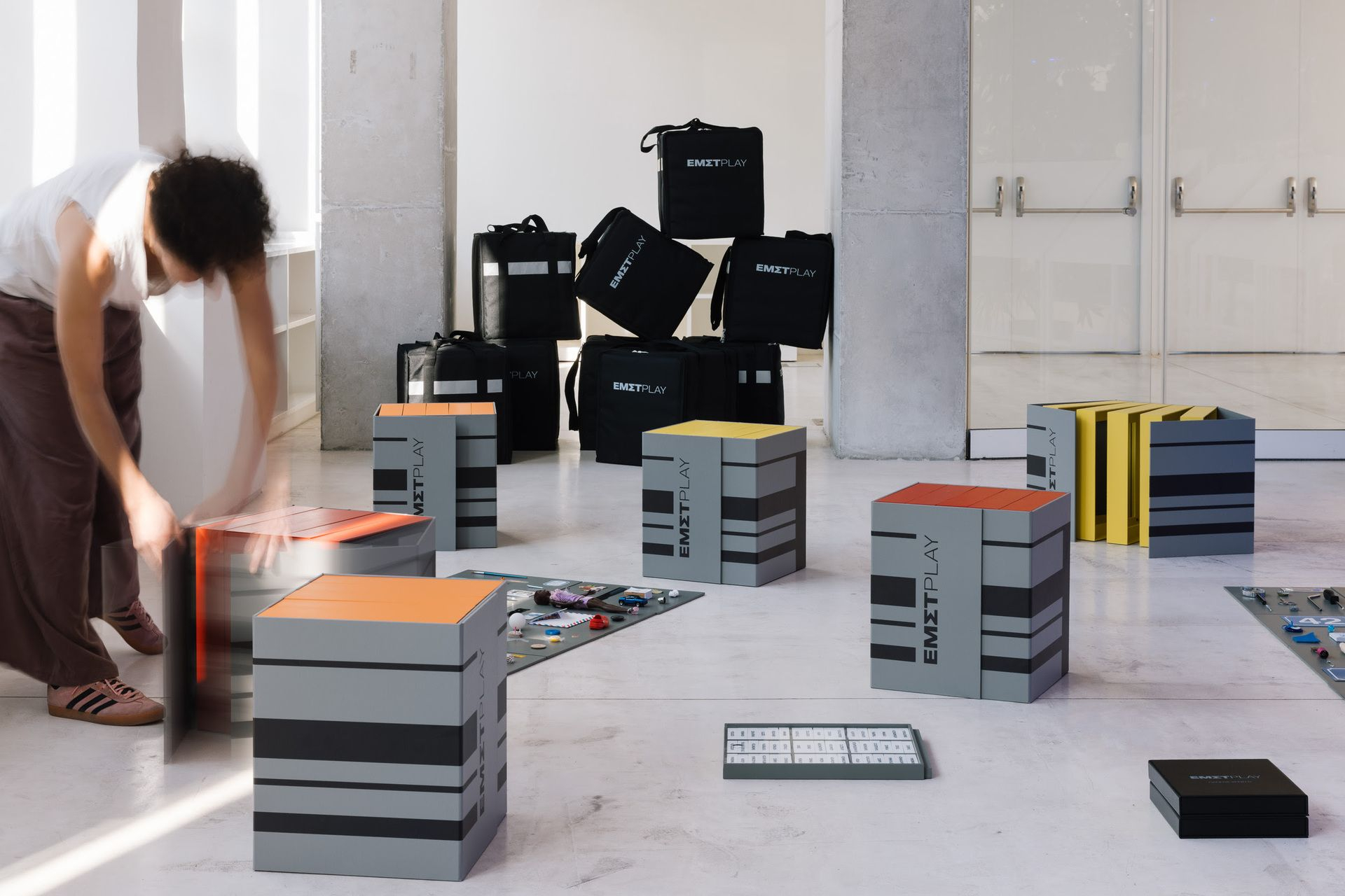 Μουσειοσκευές ΕΜΣΤPLAY