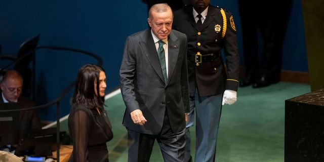 Ποιος ήταν ο μοναδικός Έλληνας στο Turkish House στη Νέα Υόρκη;