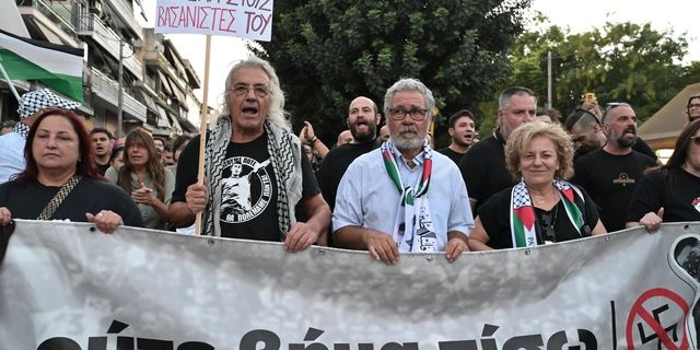 Η Μάγδα Φύσσα στην πορεία για τα 12 χρόνια από τη δολοφονία του Παύλου