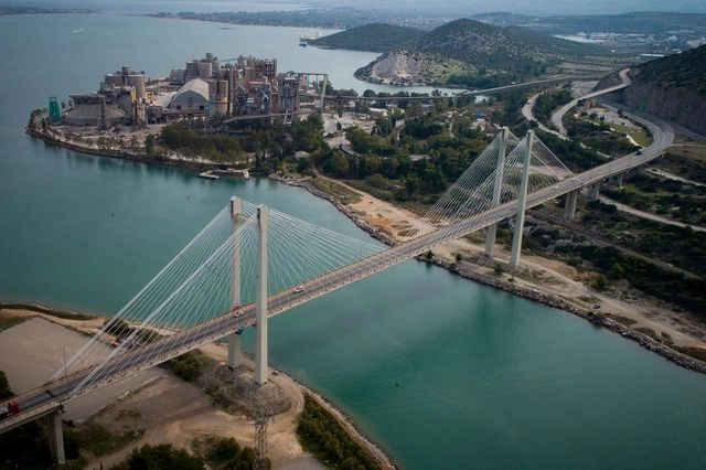 Χαλκίδα: Αντιδρούν οι κάτοικοι για το κλείσιμο της Υψηλής Γέφυρας – Τι ζητούν