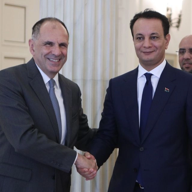 Η Αθήνα φλερτάρει πάλι τη Λιβύη με “προξενήτρα” τη Chevron