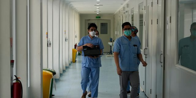 Γιατροί σε νοσοκομείο της Ινδονησίας (αρχείου)
