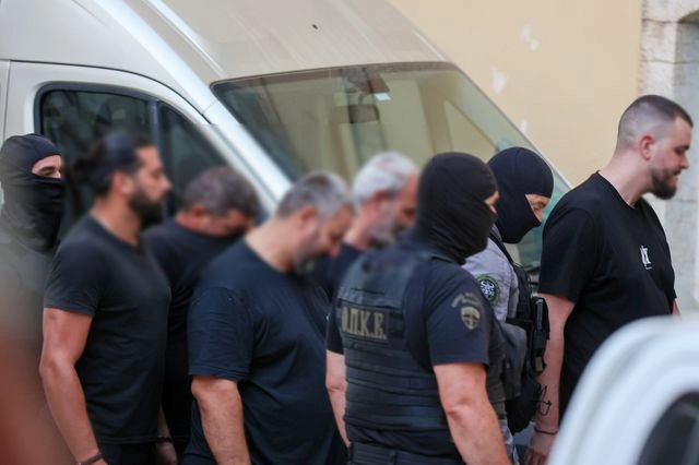 Κρήτη: Πήραν 48ωρη προθεσμία οι συλληφθέντες – Τα ευρήματα της ΕΛ.ΑΣ.