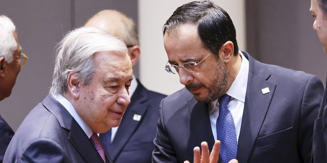 Τριμερής συνάντηση για Κυπριακό: Επανεκκίνηση των συνομιλιών ζήτησε ο ΓΓ του ΟΗΕ