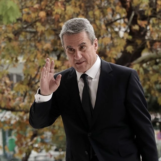 Ο Λοβέρδος παίζει ντραμς με τα νεύρα των νεοδημοκρατών