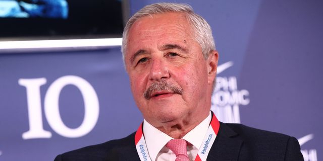 Μανιάτης σε Φον Ντερ Λάιεν: “Ξεχάσατε το Αιγαίο και την Ανατολική Μεσόγειο”