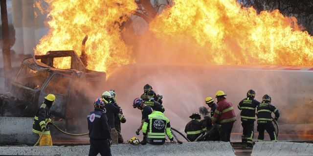 Μεξικό: Έκρηξη βυτιοφόρου σε πυκνοκατοικημένη περιοχή – Τέσσερις νεκροί και 90 τραυματίες