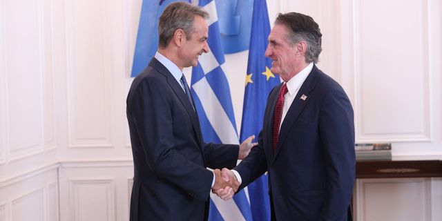 Συνάντηση Μητσοτάκη με τον Αμερικανό “τσάρο” ενέργειας: “Να επεκτείνουμε τη συνεργασία μας”