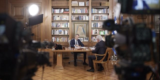 “Δεν πάω πουθενά” διαμηνύει ξανά ο Μητσοτάκης