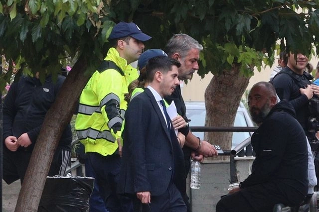 Ποινική δίωξη για πλημμέλημα στον Βασίλη Μπισμπίκη