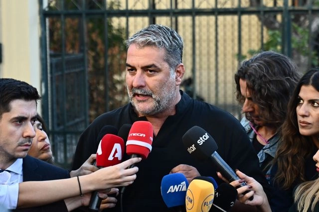 Δίκη στο Αυτόφωρο του ηθοποιού Βασίλη Μπισμπίκη