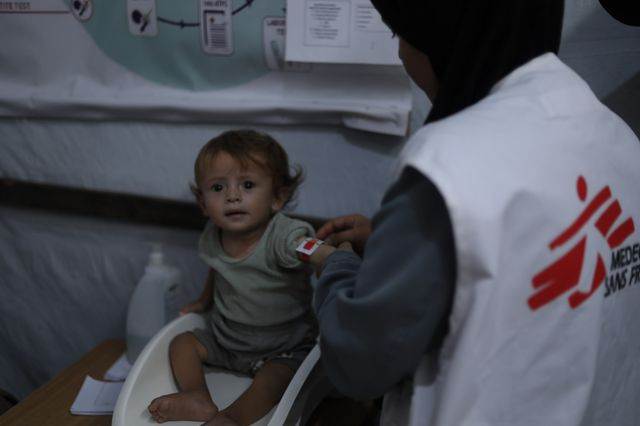 Η UNICEF ζητά να απομακρυνθούν αμέσως από την Πόλη της Γάζας 25 βρέφη που νοσηλεύονται σε θερμοκοιτίδες