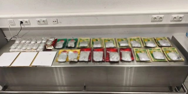 Σύλληψη μέλους καρτέλ που έφερνε ποσότητες καθαρής ηρωίνης από την Ταϊλάνδη
