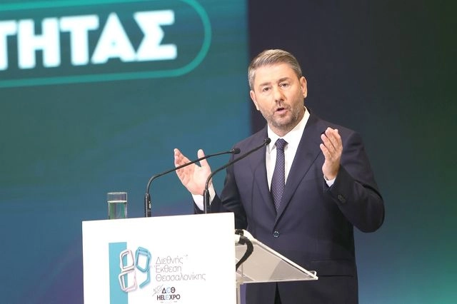 Ανδρουλάκης στη ΔΕΘ: Πολιτική αλλαγή μόνο με εκλογές