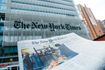 Το κτήριο και η εφημερίδα των New York Times