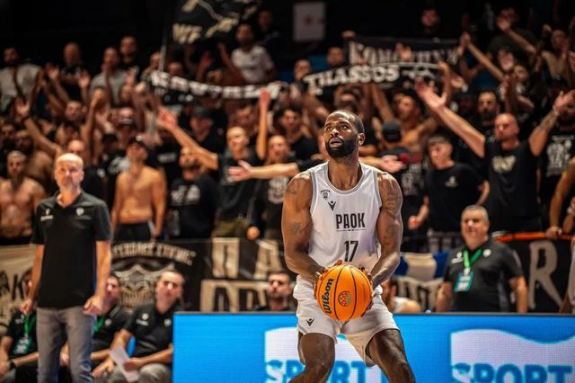 ΠΑΟΚ – Ντέρμπι 79-67: Άνετος στα ημιτελικά του προκριματικού τουρνουά του Basketball Champions League