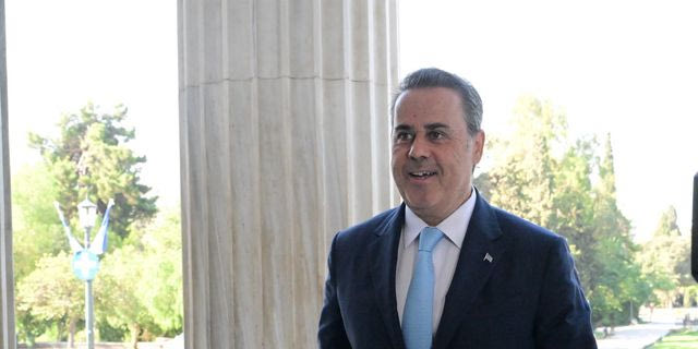 Παπασταύρου: “Προχωρούμε με τη Γαλλία στη σύσταση ομάδας για την προστασία των θαλασσών”