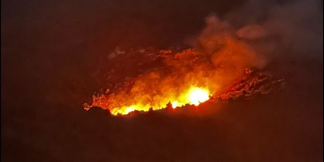 Υπό μερικό έλεγχο η πυρκαγιά σε δασική έκταση στην Πάρνηθα