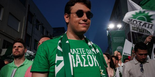 Homo Pasokus: ποιος είναι σήμερα ΠΑΣΟΚ;