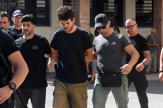 Πάτρα: “Θα επιστρέψω στον εθελοντισμό” διαμηνύει ο 21χρονος που είχε προφυλακιστεί για τη φωτιά