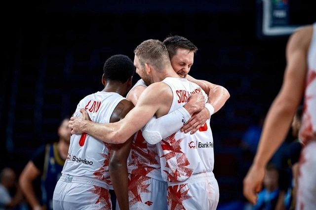 Πολωνία – Βοσνία 80-72: Λόιντ – Πονίτκα έστειλαν τους Πολωνούς στους “8” του Eurobasket 2025