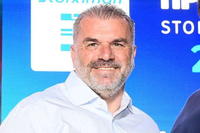 Ο Άγγελος Ποστέκογλου στη Νότιγχαμ Φόρεστ