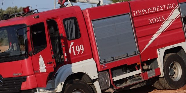 Πυροσβεστικό όχημα