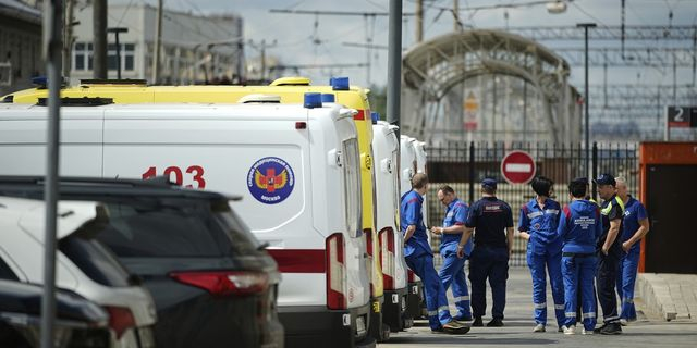 Ρωσία: Eκτροχιάστηκαν δύο τρένα – Νεκρός ένας μηχανοδηγός