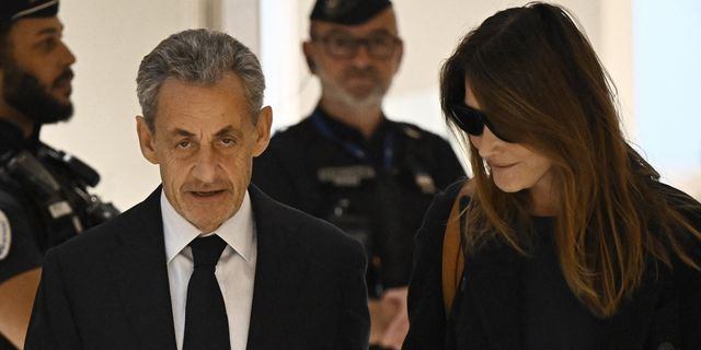 Σαρκοζί: Ένοχος για εγκληματική οργάνωση για το μαύρο χρήμα από Λιβύη