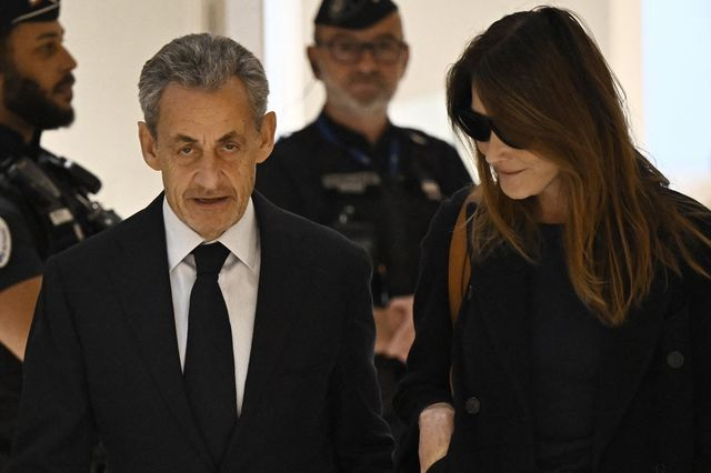 Σαρκοζί: Ένοχος για εγκληματική οργάνωση για το μαύρο χρήμα από Λιβύη